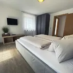 Appartement Zum Stoaner