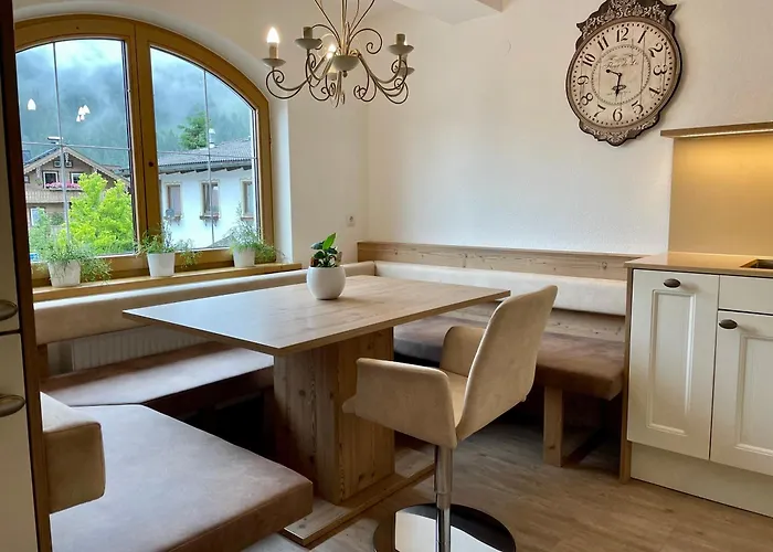 Apartment Zum Stoaner Mayrhofen